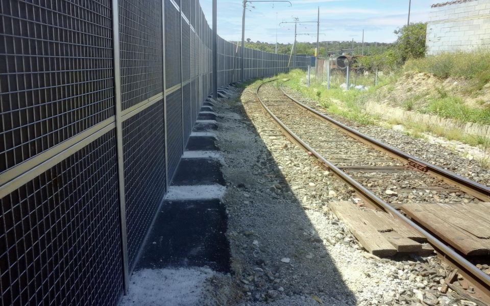 Chantier Le Boulour : Mur antibruit Cloé en acier galvanisé